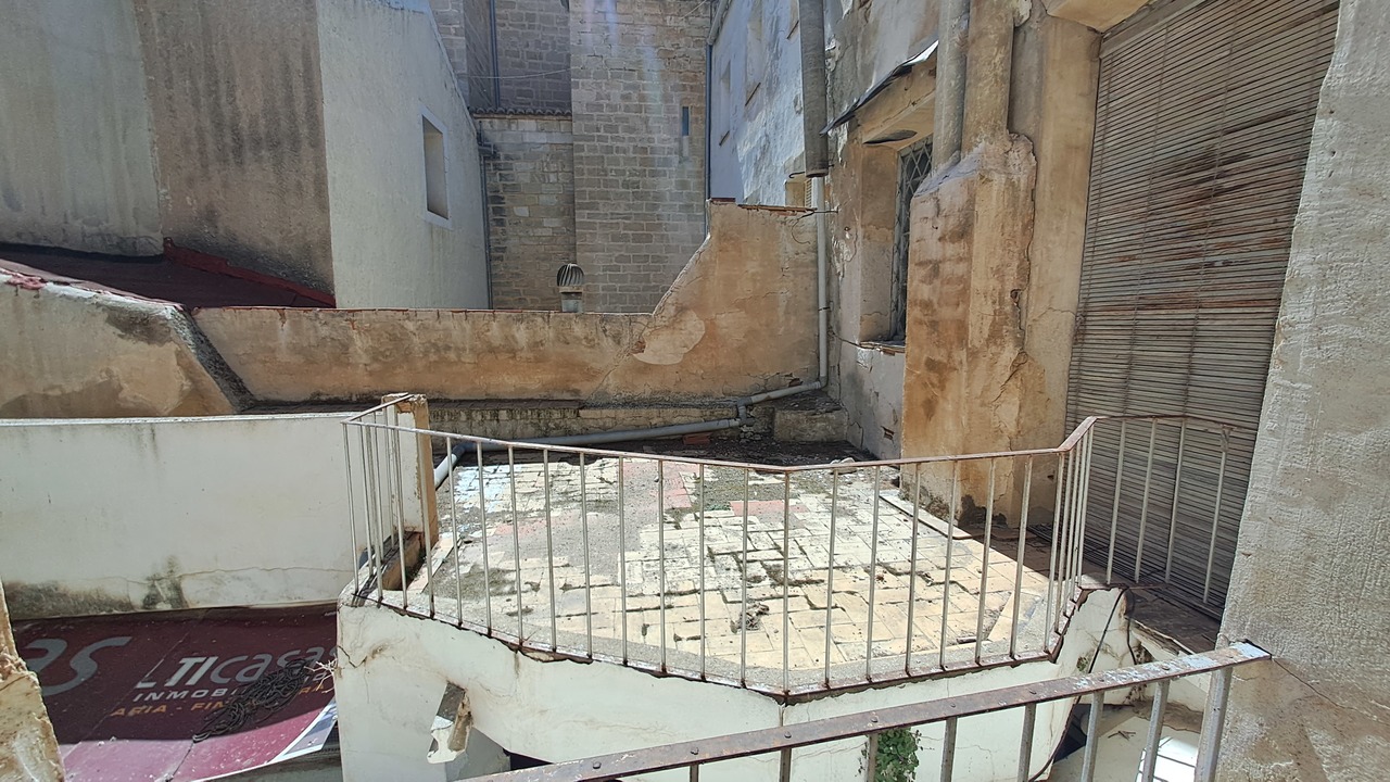 10 Bed, 2 Bath, ApartmentFor Sale, Orihuela, Alicante