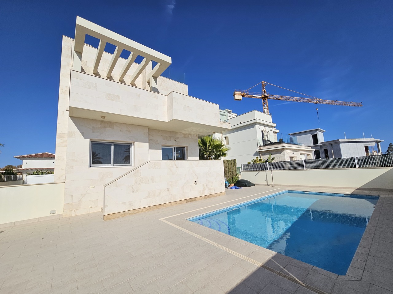 5 Bed, 4 Bath, HouseFor Sale, La Zenia, Alicante