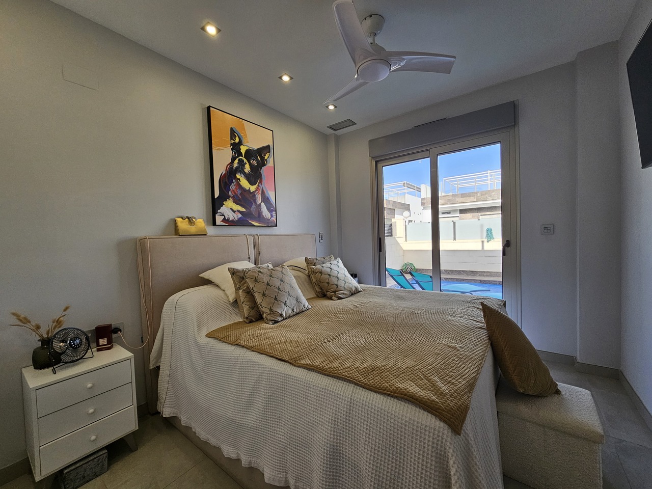 3 Bed, 2 Bath, HouseFor Sale, Villamartin, Alicante