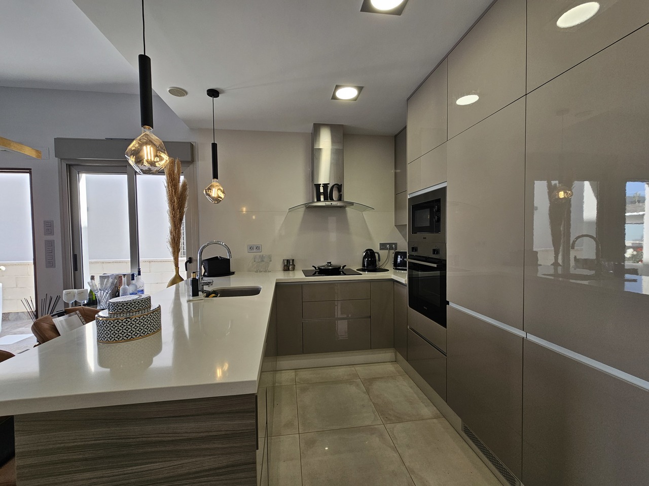 3 Bed, 2 Bath, HouseFor Sale, Villamartin, Alicante