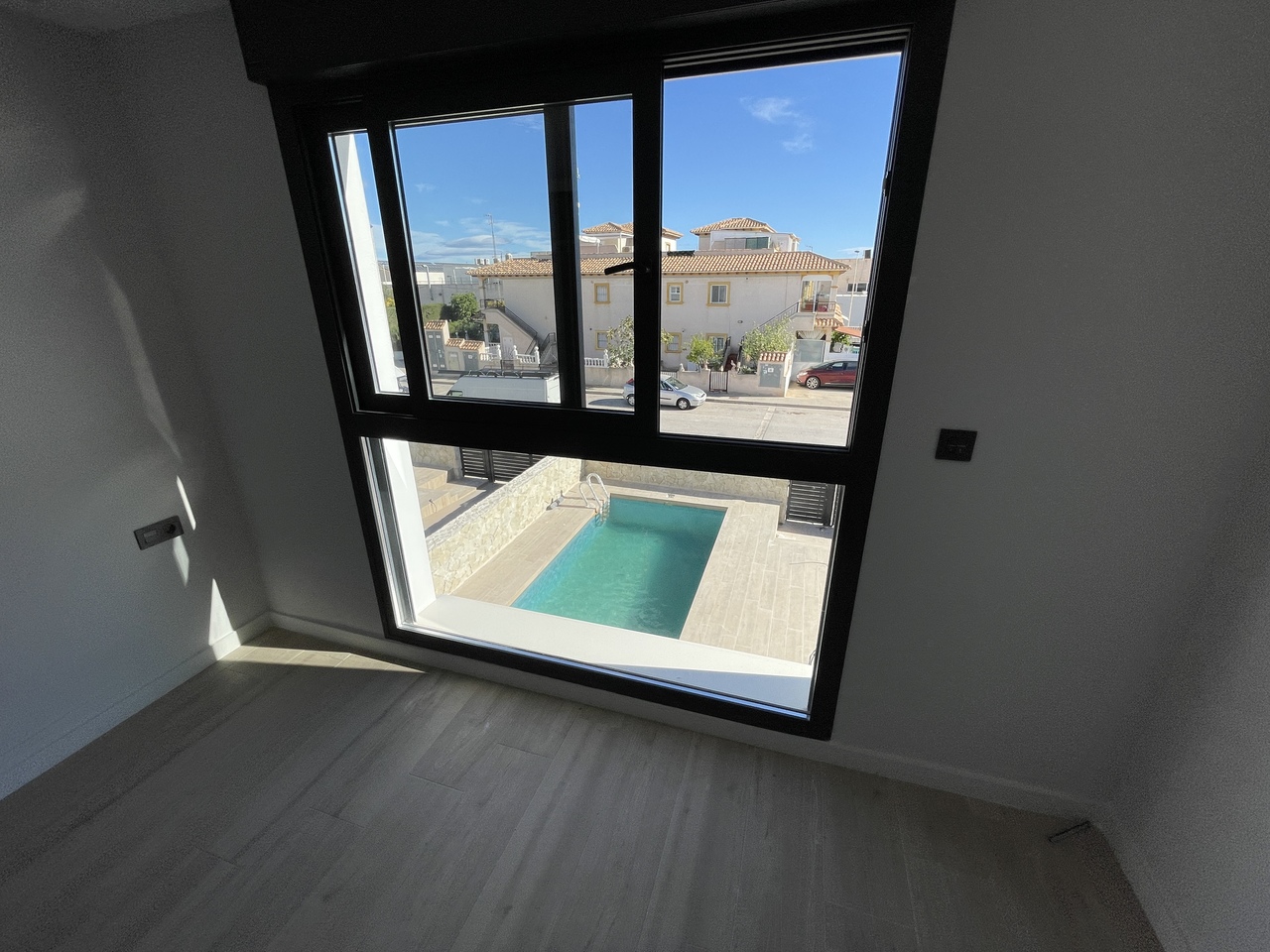 4 Bed, 3 Bath, ApartmentFor Sale, Pilar De La Horadada, Alicante
