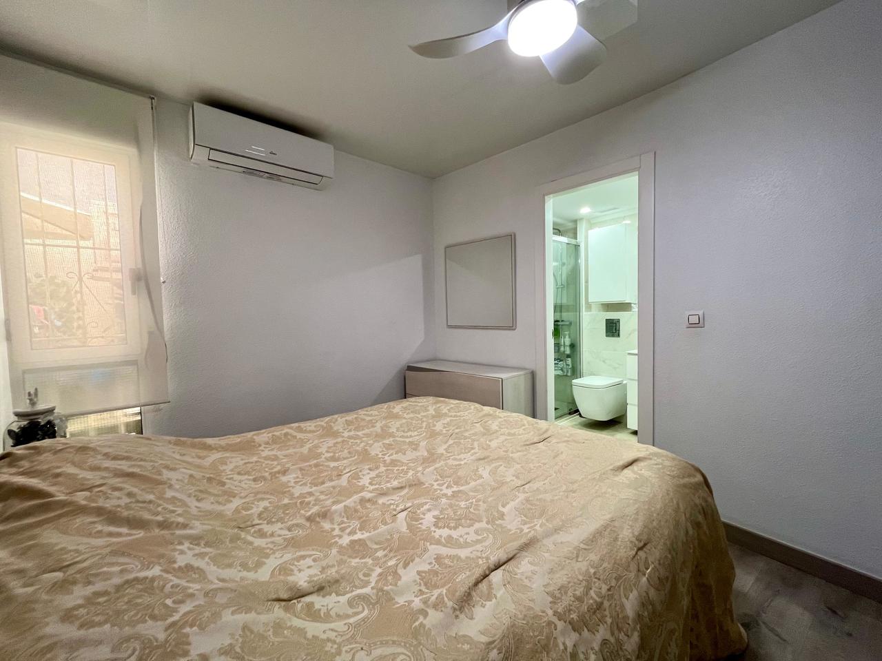 4 Bed, 3 Bath, ApartmentFor Sale, Torrevieja, Alicante