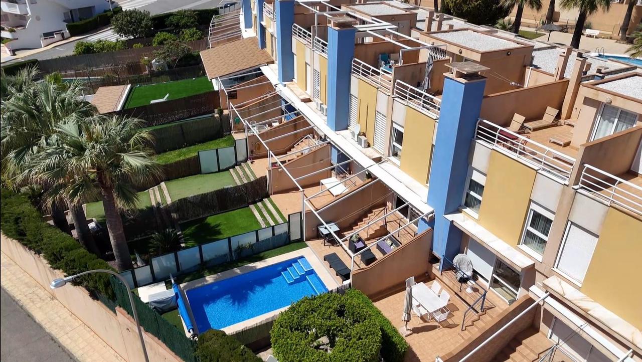 3 Bed, 3 Bath, HouseFor Sale, Cabo Roig, Alicante