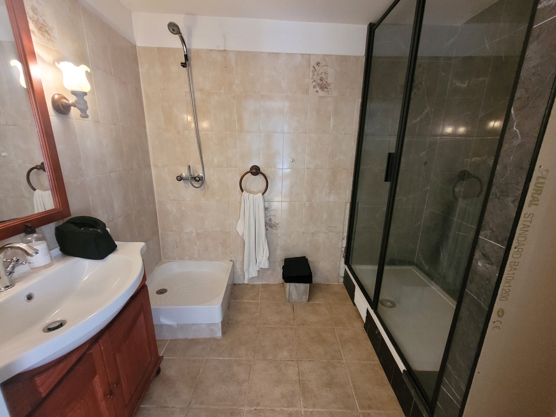 6 Bed, 3 Bath, HouseFor Sale, Autignac, Herault, Languedoc-Roussillon, 34480 6 Bed, 3 Bath, HouseFor Sale, Autignac, Herault, Languedoc-Roussillon, 34480