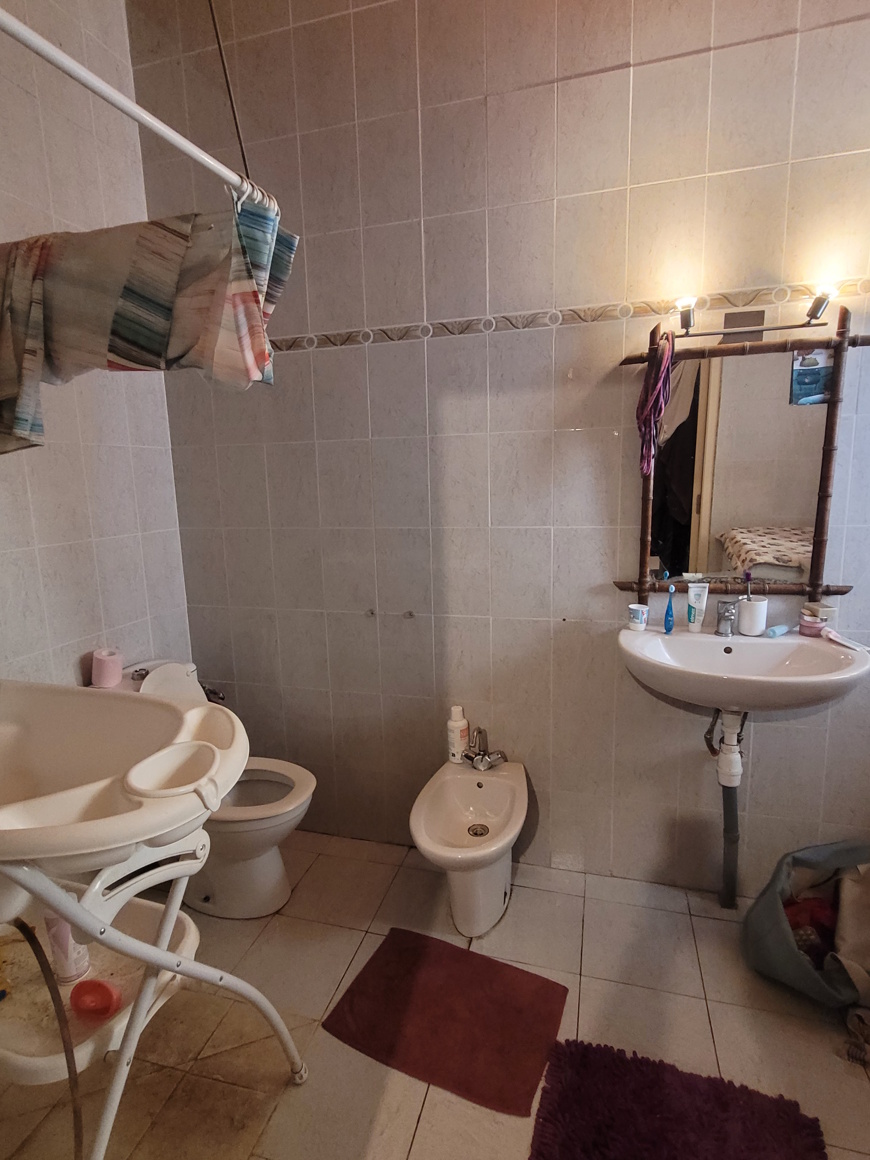6 Bed, 3 Bath, HouseFor Sale, Autignac, Herault, Languedoc-Roussillon, 34480 6 Bed, 3 Bath, HouseFor Sale, Autignac, Herault, Languedoc-Roussillon, 34480