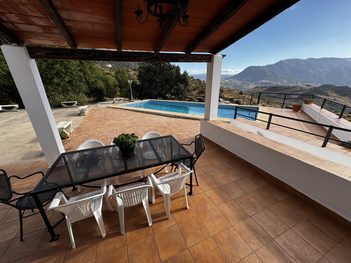 4 Bed, 2 Bath, HouseFor Sale, El Gastor, Andalucia