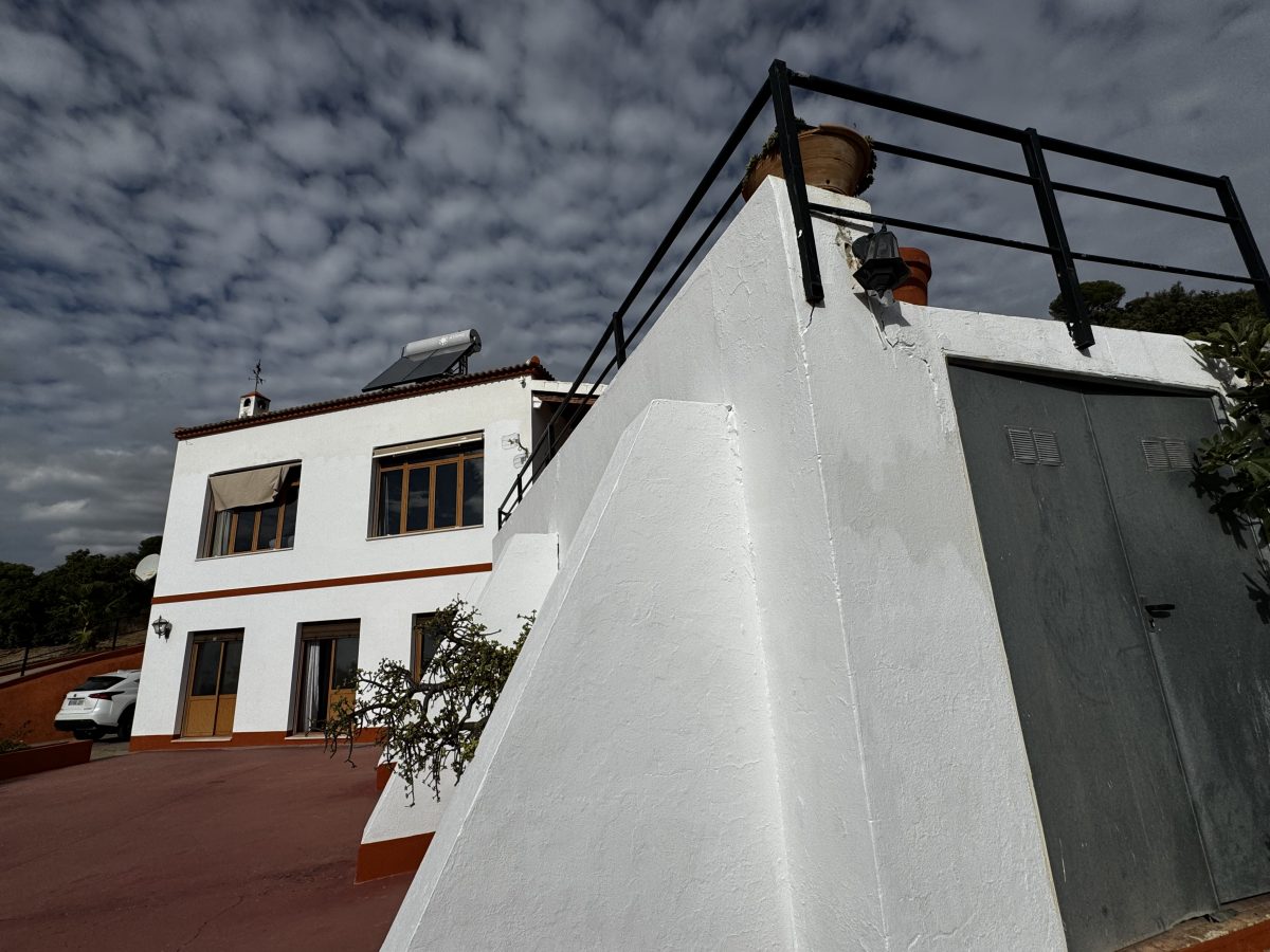 4 Bed, 2 Bath, HouseFor Sale, El Gastor, Andalucia