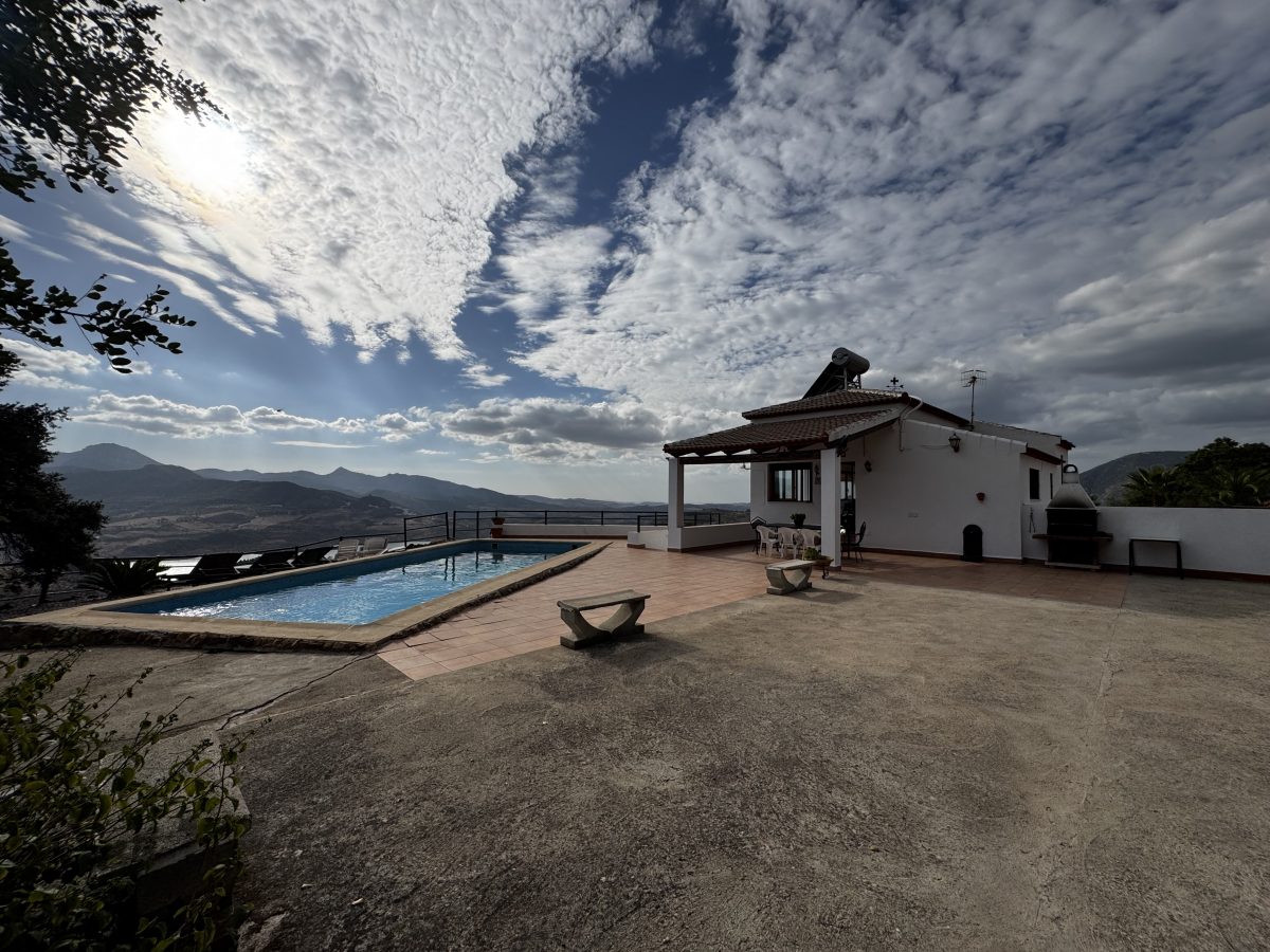 4 Bed, 2 Bath, HouseFor Sale, El Gastor, Andalucia