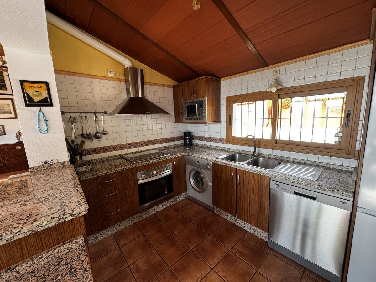 4 Bed, 2 Bath, HouseFor Sale, El Gastor, Andalucia