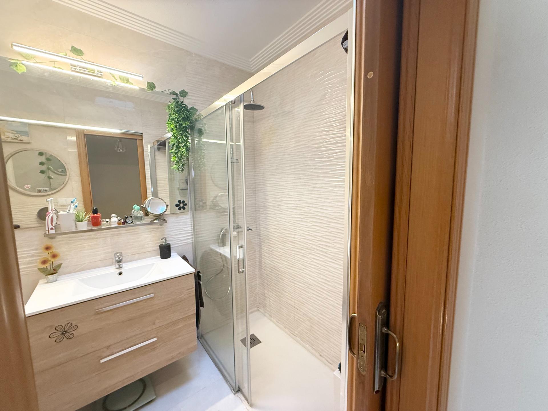 3 Bed, 2 Bath, HouseFor Sale, Torrevieja, Alicante