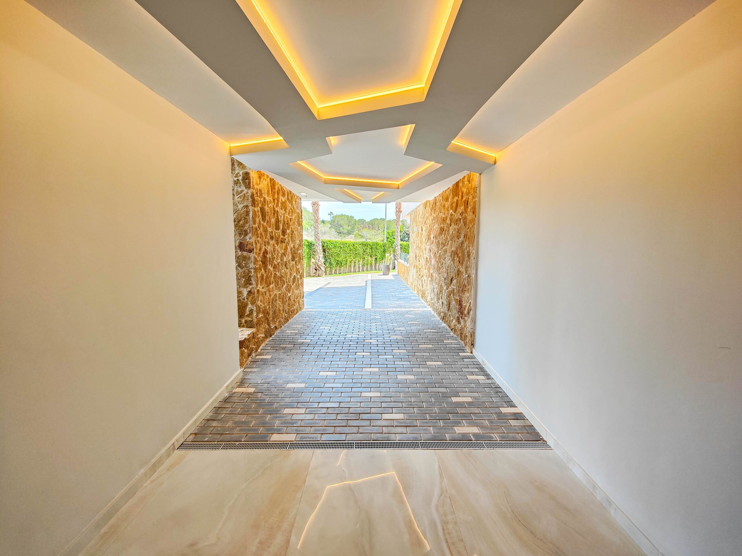 2 Bed, 2 Bath, ApartmentFor Sale, Orihuela Costa, Alicante