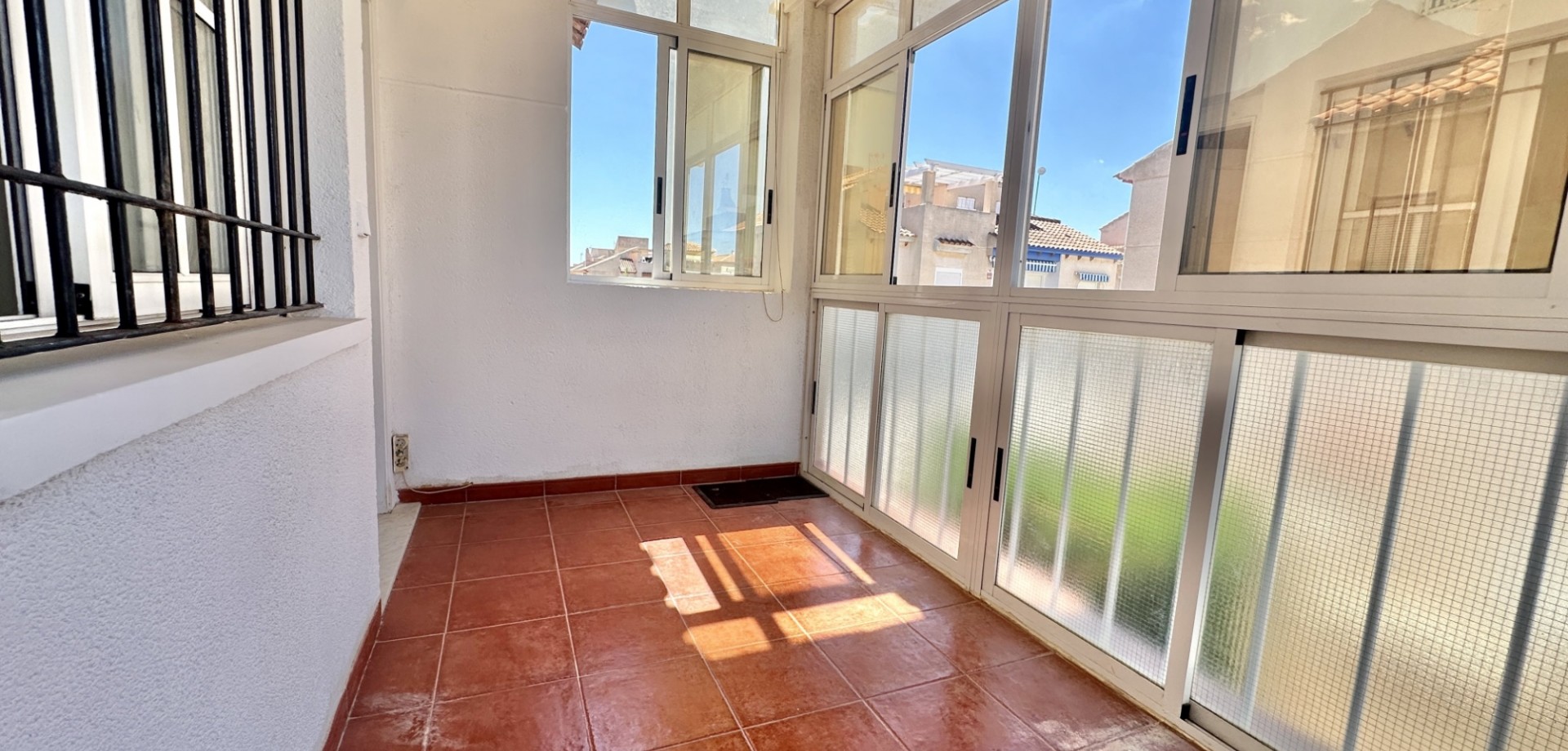 2 Bed, 1 Bath, ApartmentFor Sale, Orihuela Costa, Alicante
