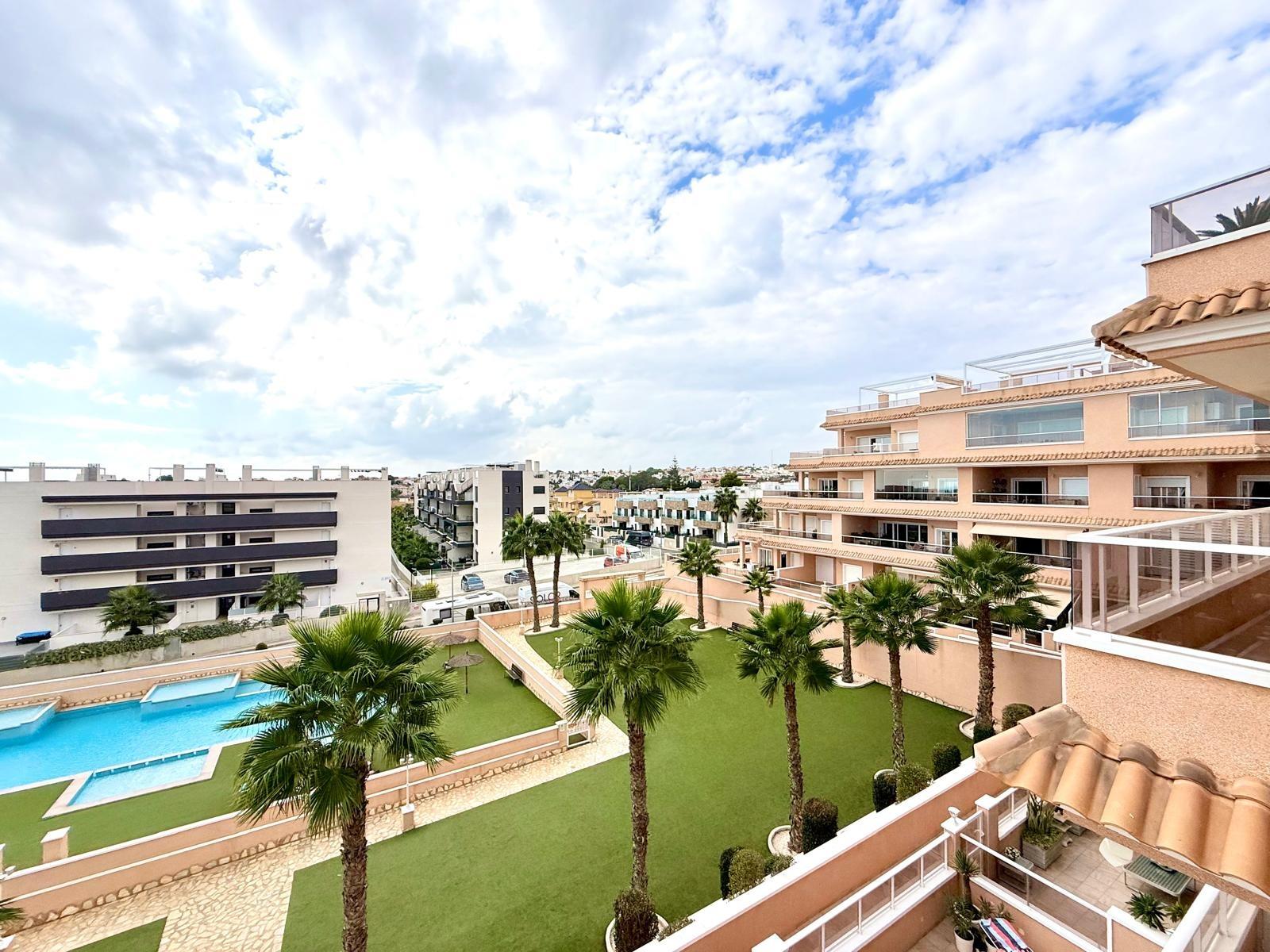 3 Bed, 2 Bath, ApartmentFor Sale, Orihuela Costa, Alicante