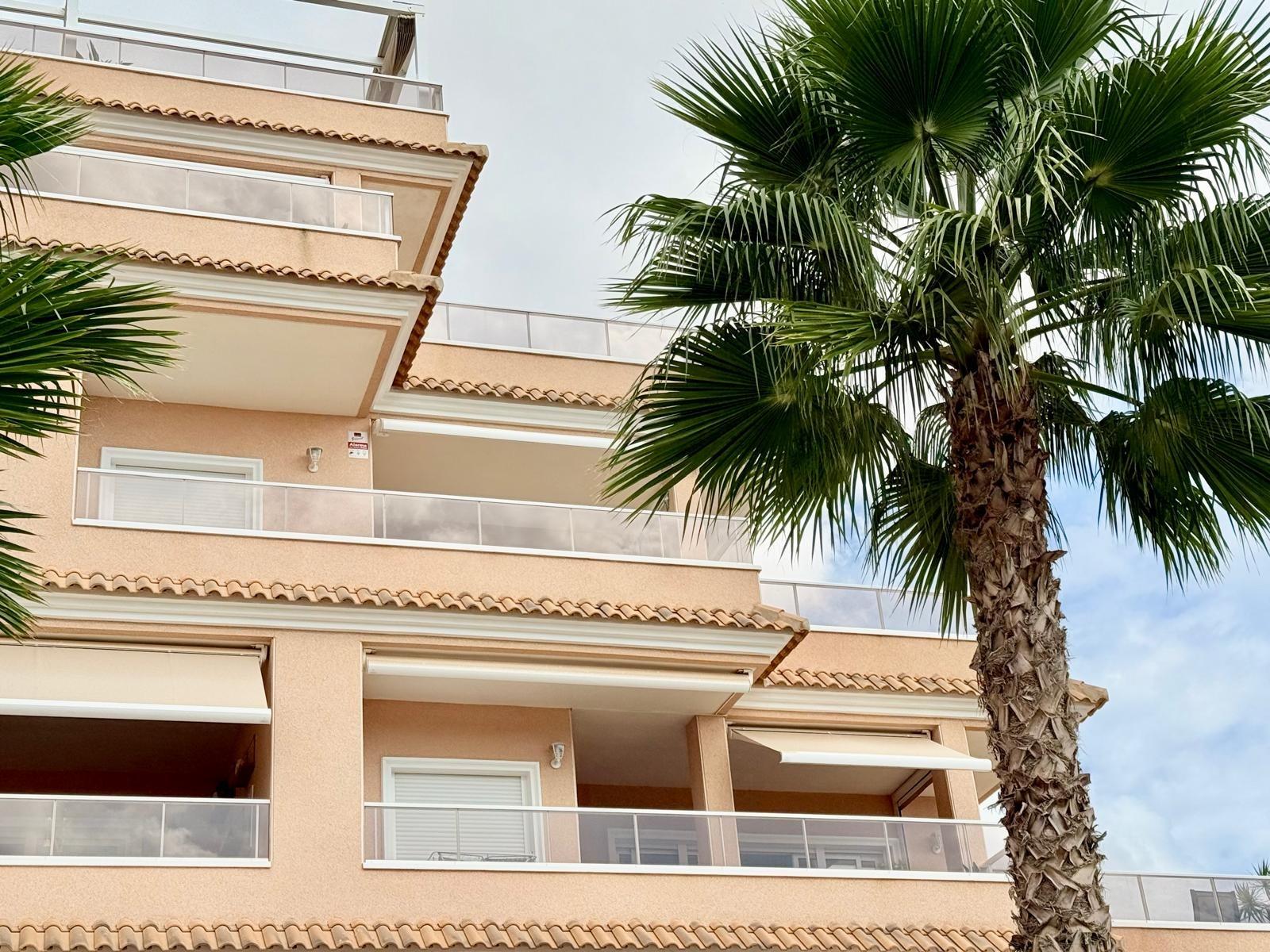3 Bed, 2 Bath, ApartmentFor Sale, Orihuela Costa, Alicante