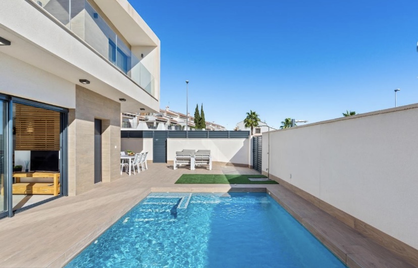 3 Bed, 3 Bath, HouseFor Sale, San Miguel de Salinas, Alicante