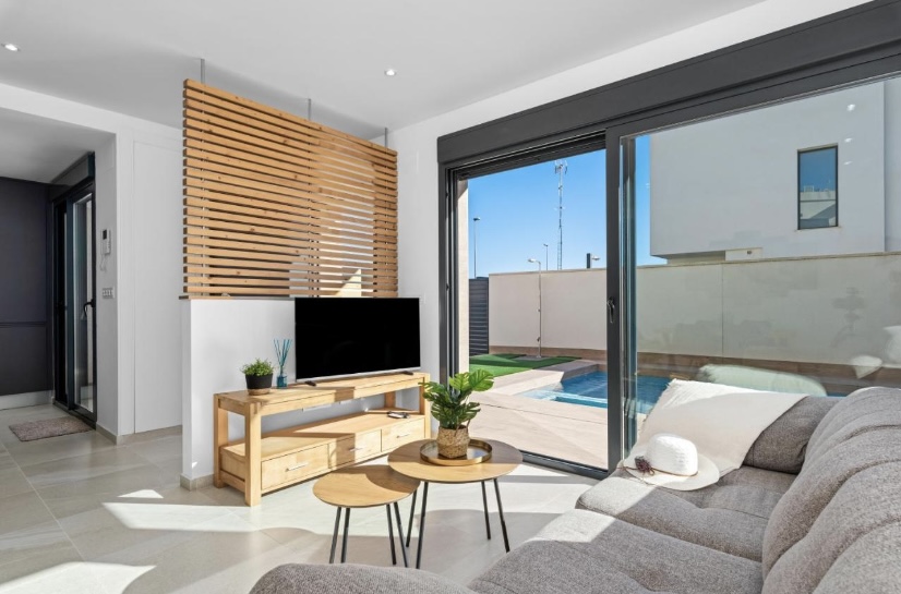 3 Bed, 3 Bath, HouseFor Sale, San Miguel de Salinas, Alicante