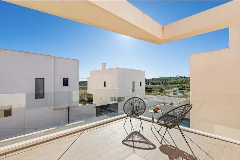 3 Bed, 3 Bath, HouseFor Sale, San Miguel de Salinas, Alicante