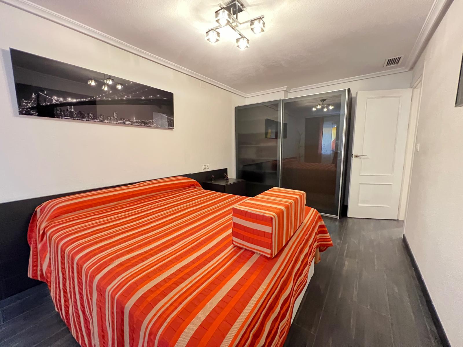 2 Bed, 1 Bath, ApartmentFor Sale, Torrevieja, Alicante