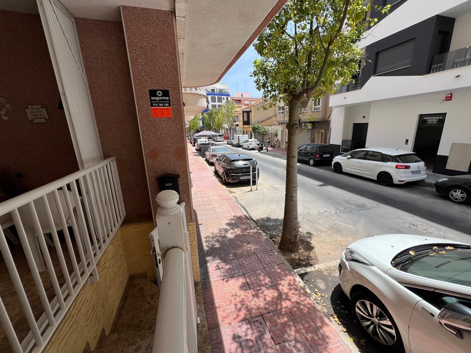 2 Bed, 1 Bath, ApartmentFor Sale, Torrevieja, Alicante