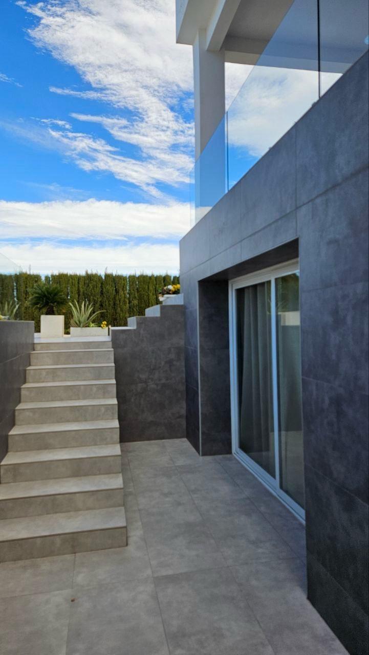 4 Bed, 3 Bath, HouseFor Sale, Orihuela, Alicante