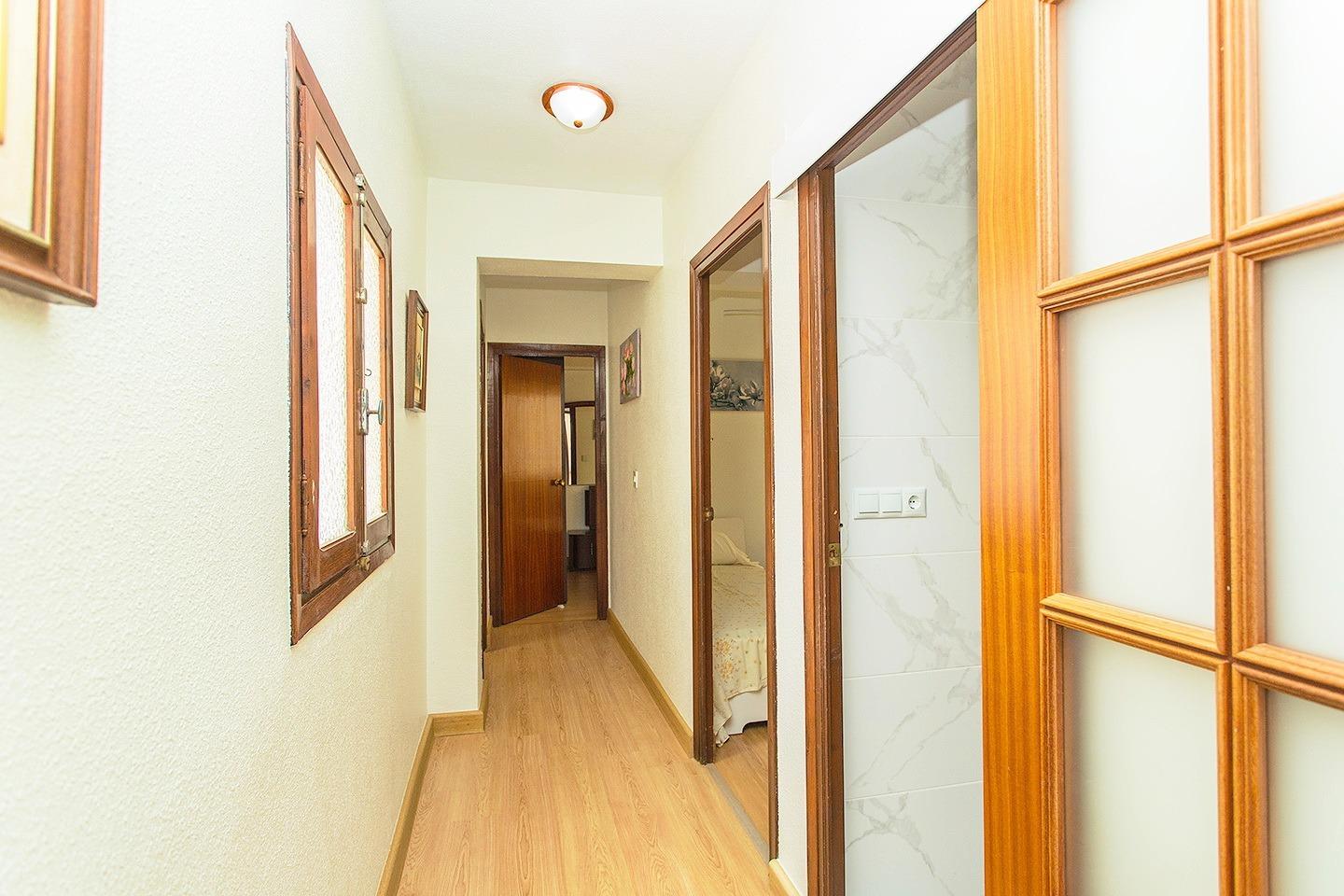 3 Bed, 2 Bath, ApartmentFor Sale, Torrevieja, Alicante