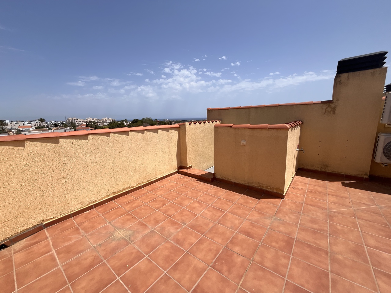 3 Bed, 2 Bath, HouseFor Sale, Cabo Roig, Alicante