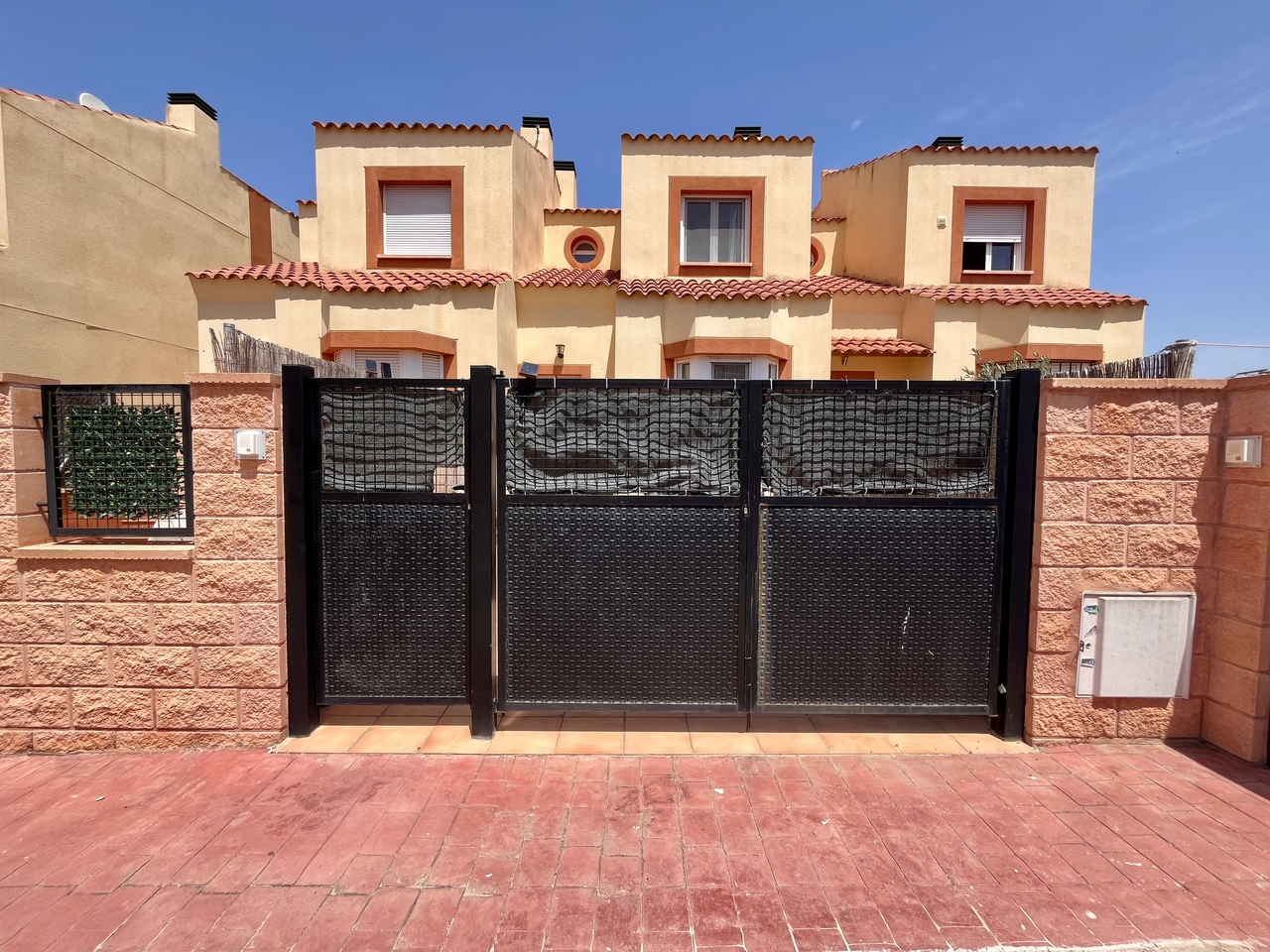 3 Bed, 2 Bath, HouseFor Sale, Cabo Roig, Alicante