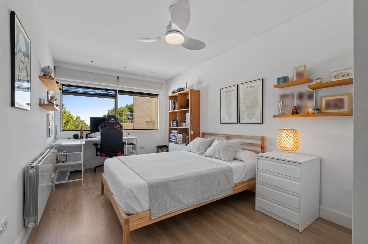 4 Bed, 2 Bath, HouseFor Sale, Alfas del Pi, Alicante