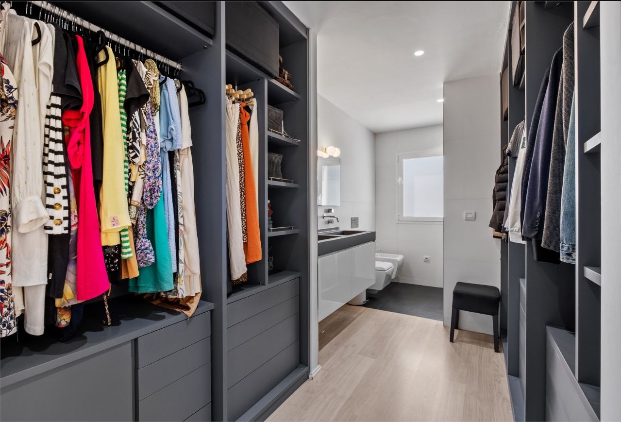 4 Bed, 2 Bath, HouseFor Sale, Alfas del Pi, Alicante