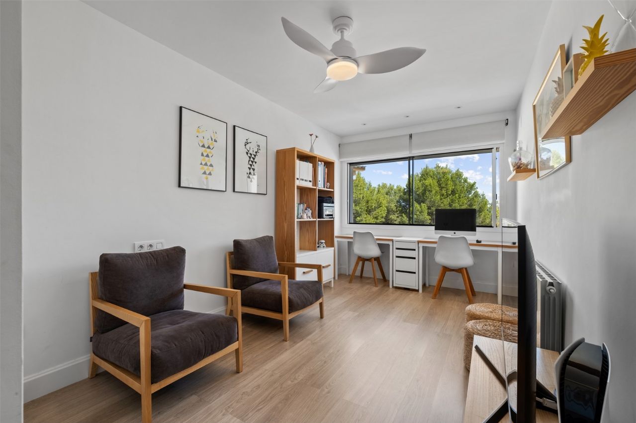 4 Bed, 2 Bath, HouseFor Sale, Alfas del Pi, Alicante