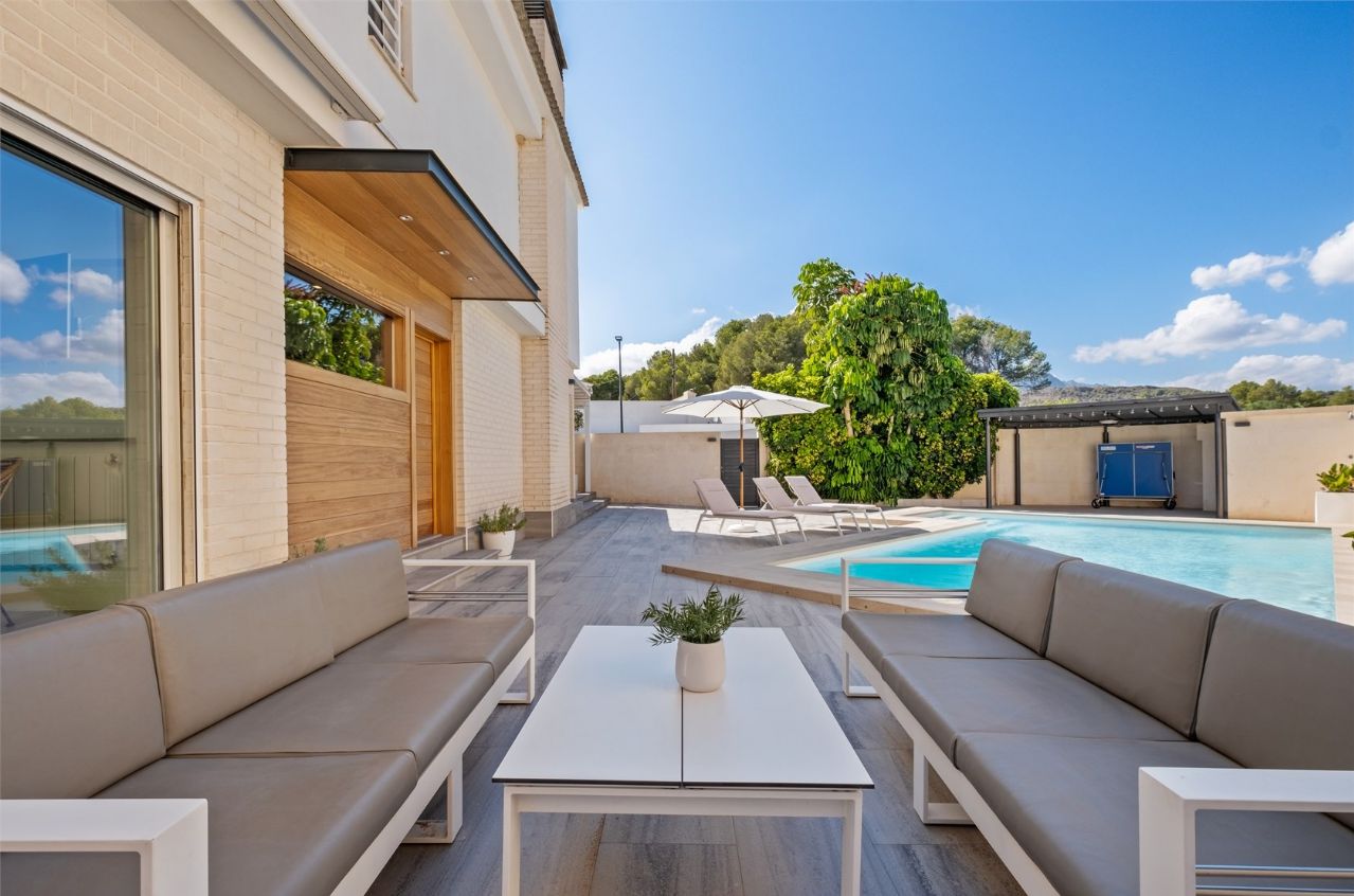 4 Bed, 2 Bath, HouseFor Sale, Alfas del Pi, Alicante