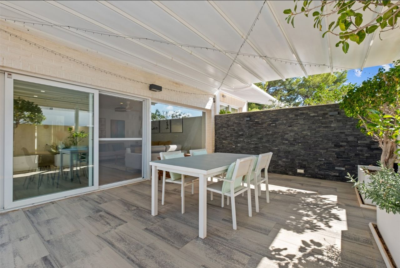 4 Bed, 2 Bath, HouseFor Sale, Alfas del Pi, Alicante