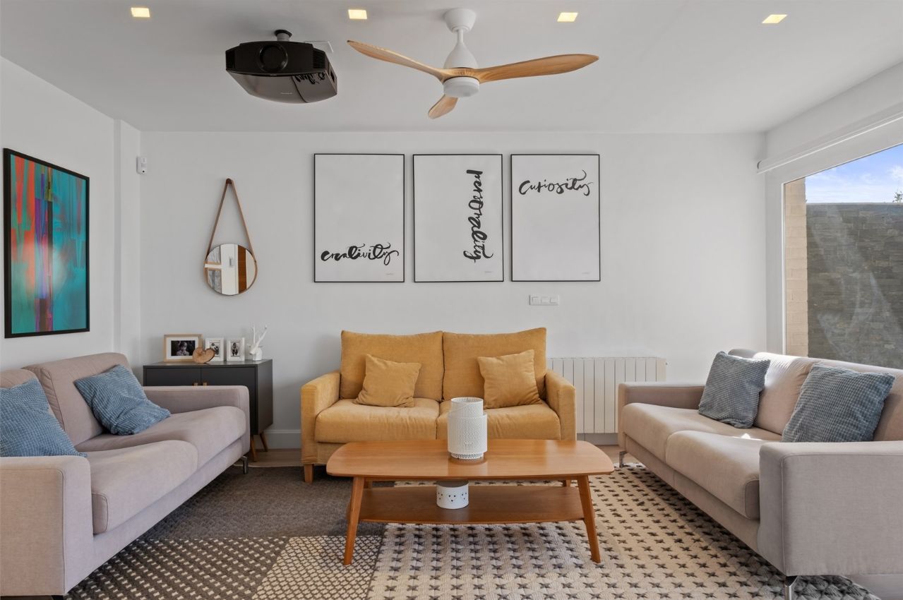 4 Bed, 2 Bath, HouseFor Sale, Alfas del Pi, Alicante