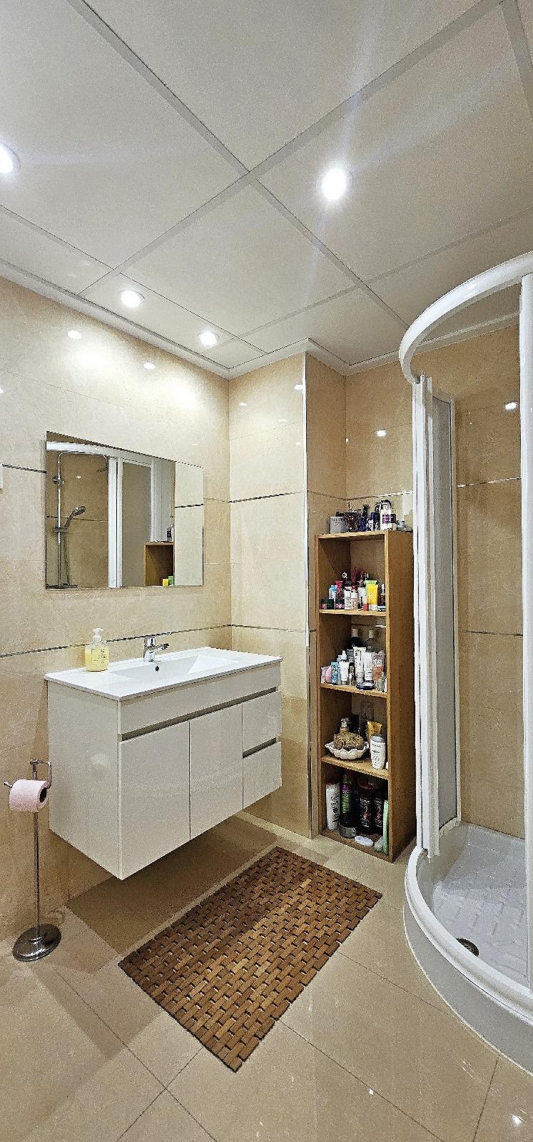 3 Bed, 2 Bath, ApartmentFor Sale, Torrevieja, Alicante