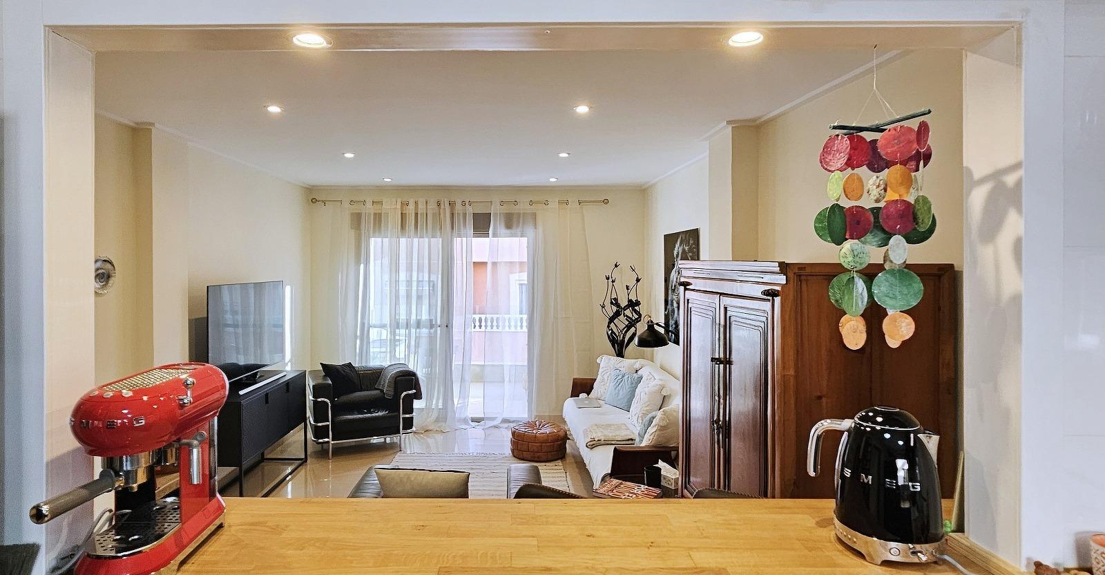 3 Bed, 2 Bath, ApartmentFor Sale, Torrevieja, Alicante