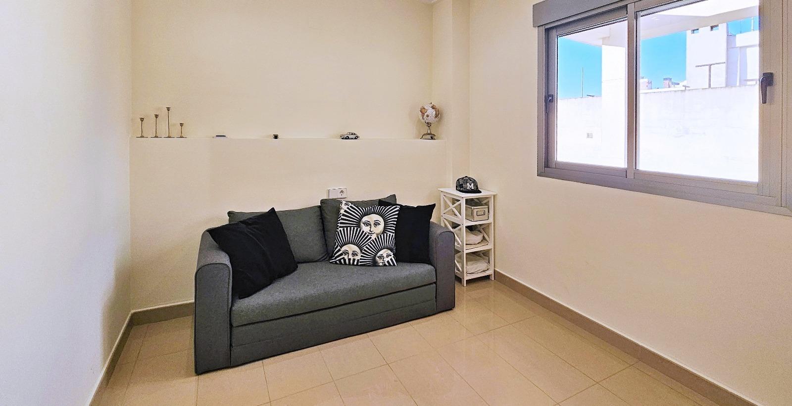 3 Bed, 2 Bath, ApartmentFor Sale, Torrevieja, Alicante