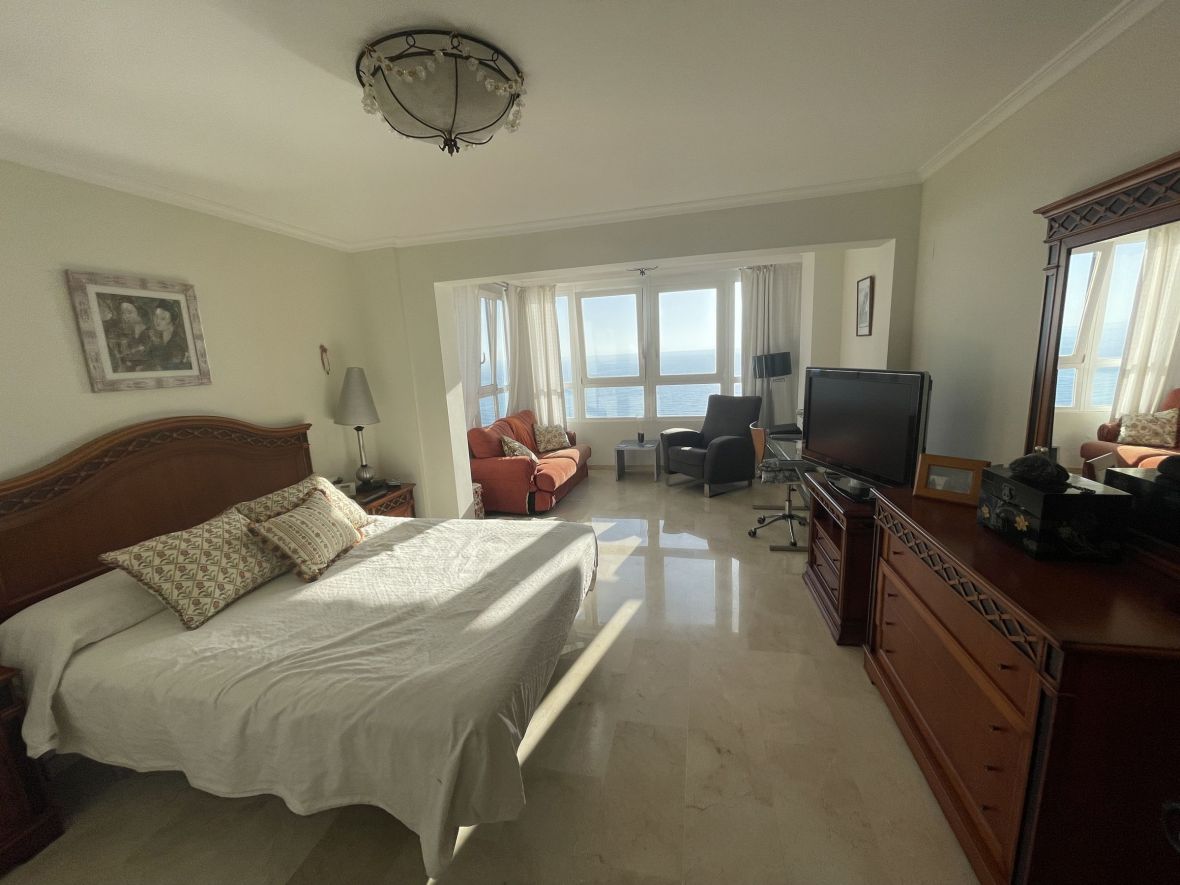 4 Bed, 4 Bath, ApartmentFor Sale, El Campello, Alicante