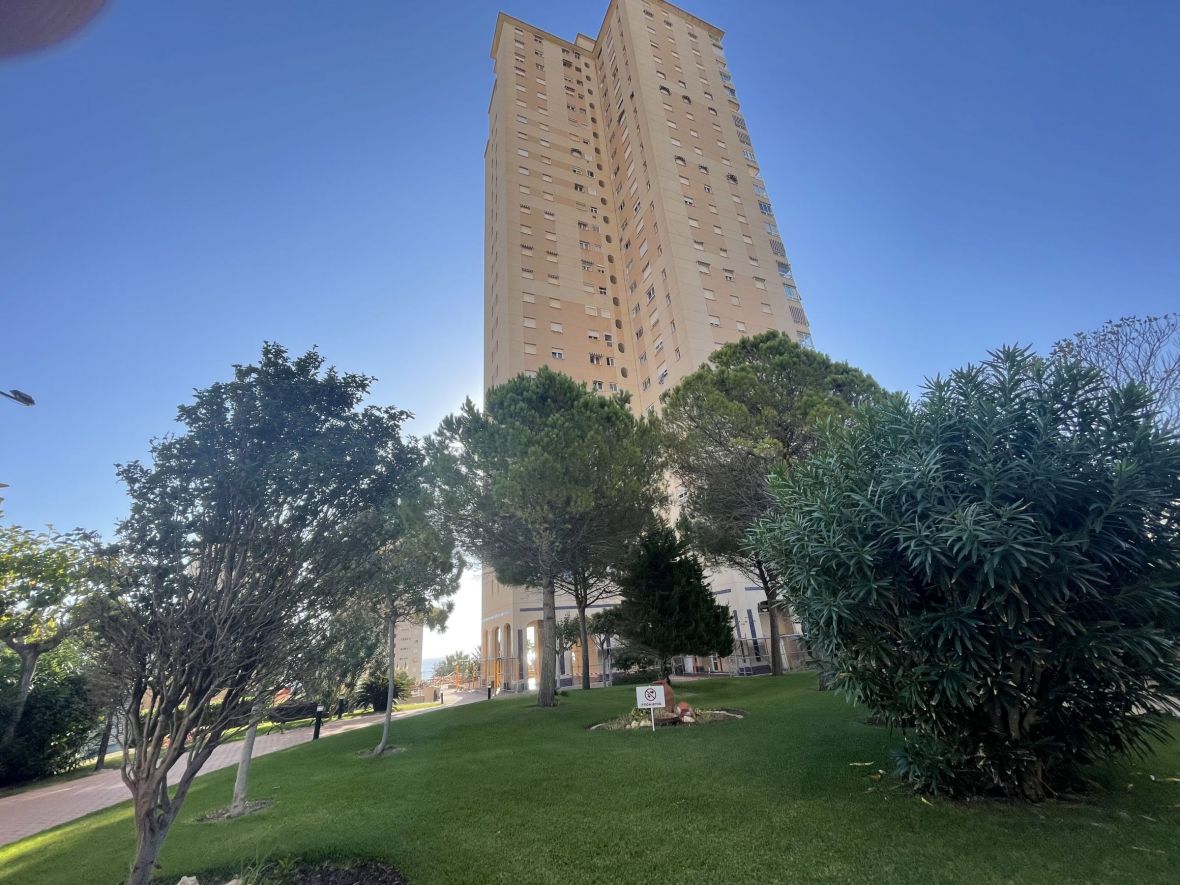 4 Bed, 4 Bath, ApartmentFor Sale, El Campello, Alicante