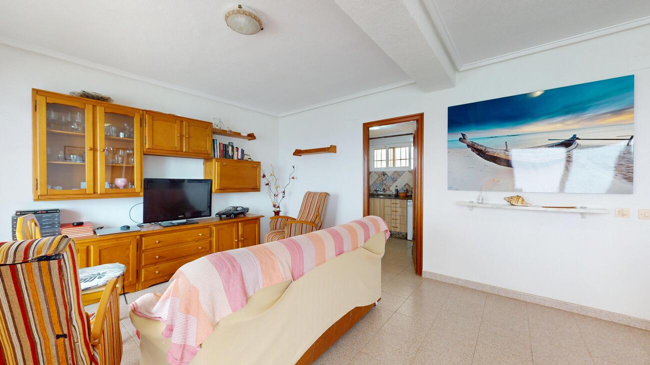 2 Bed, 1 Bath, ApartmentFor Sale, Mil Palmeras, Alicante
