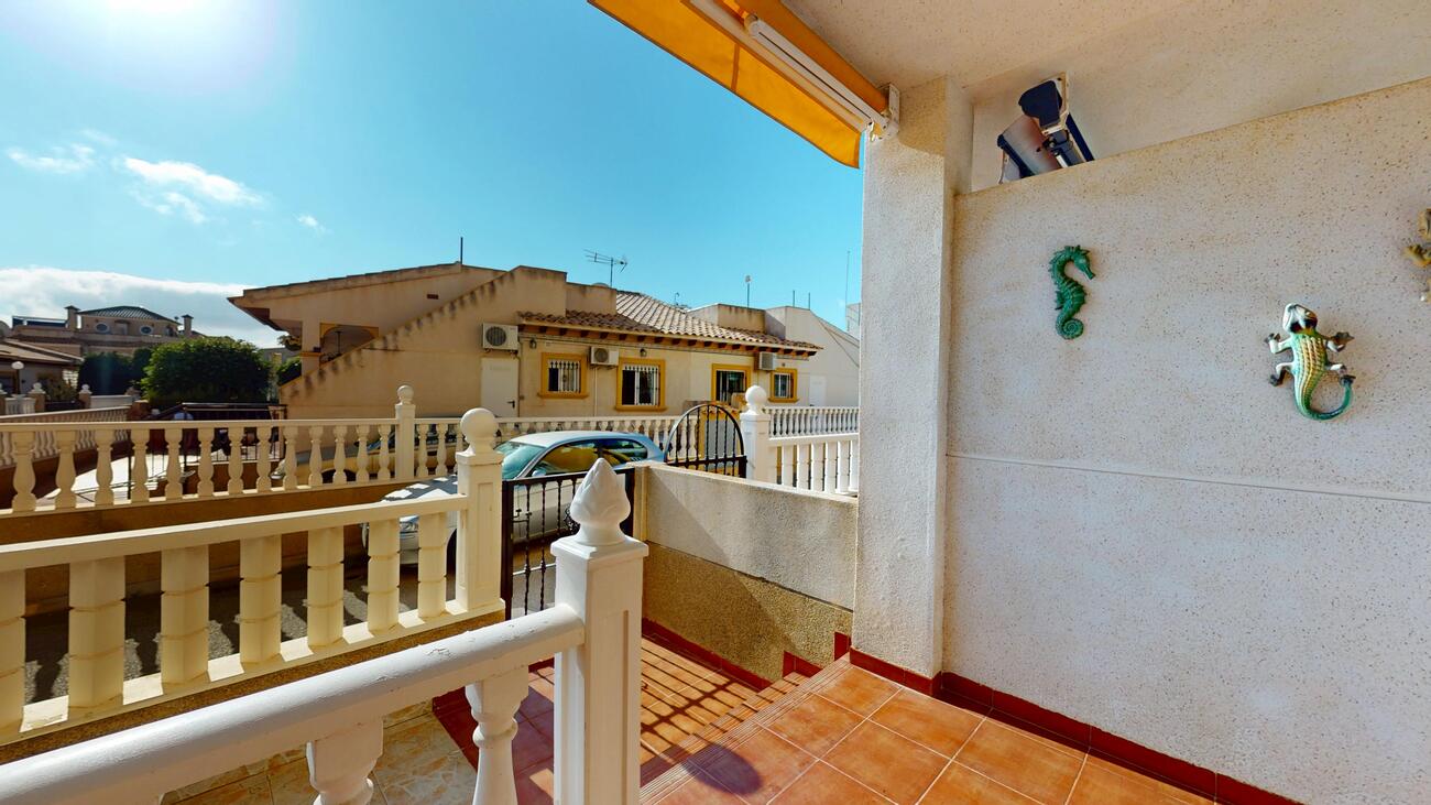 2 Bed, 1 Bath, ApartmentFor Sale, Orihuela Costa, Alicante