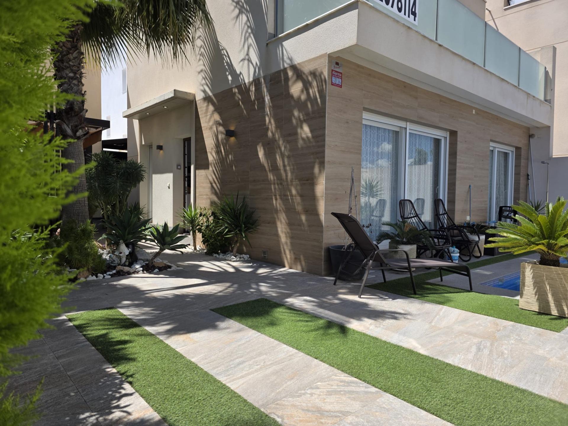 3 Bed, 2 Bath, HouseFor Sale, Pilar De La Horadada, Alicante