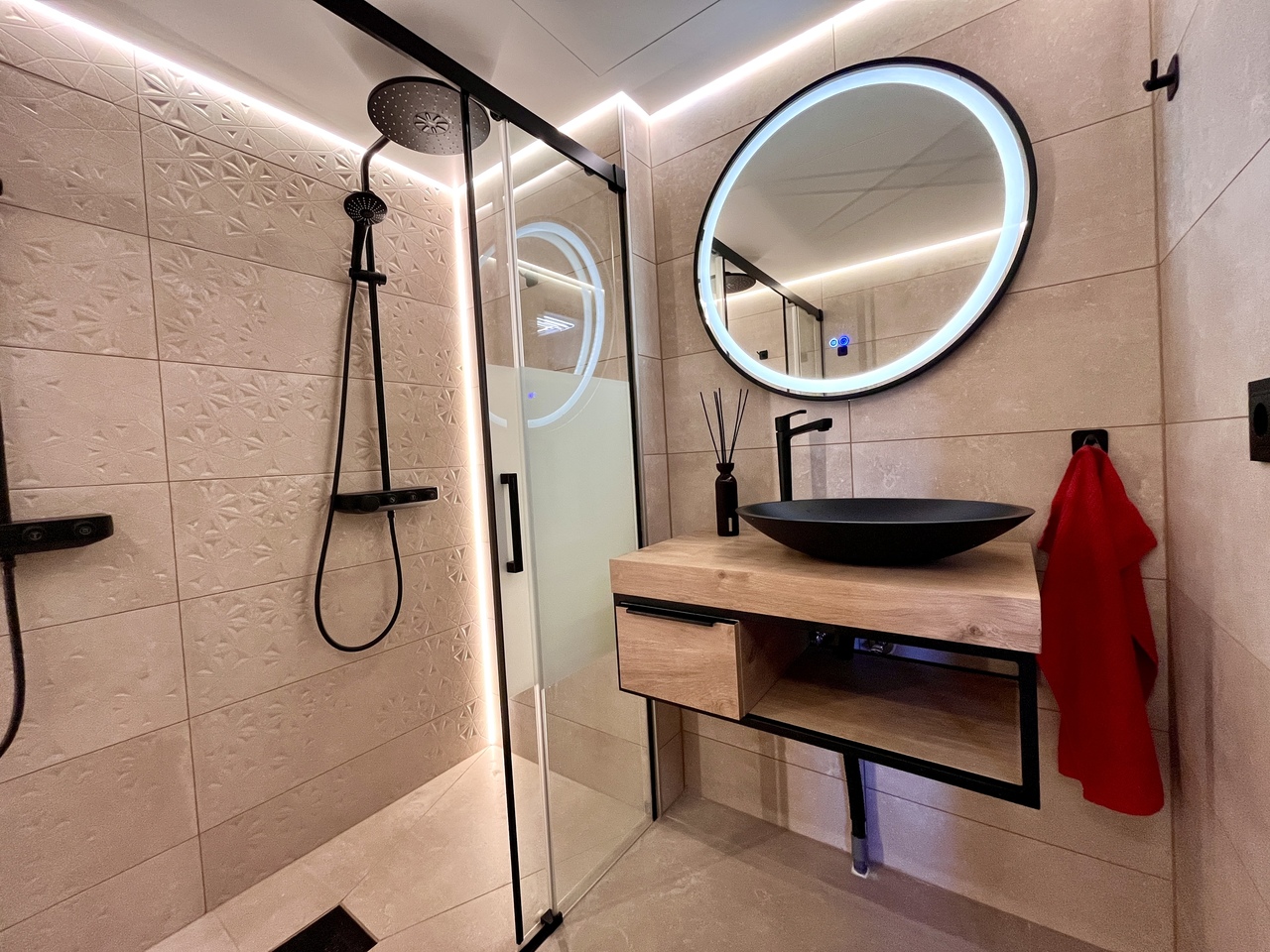 4 Bed, 2 Bath, ApartmentFor Sale, Almoradi, Alicante