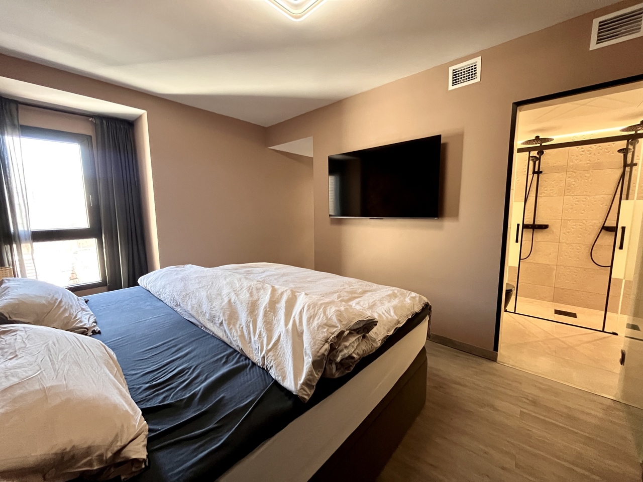 4 Bed, 2 Bath, ApartmentFor Sale, Almoradi, Alicante