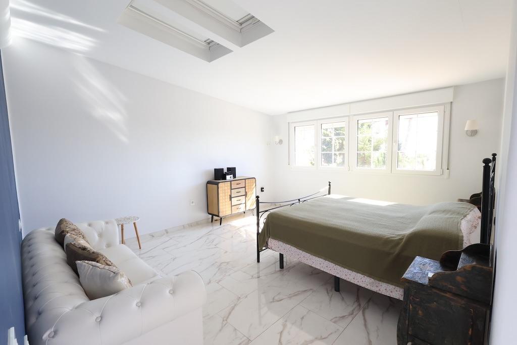 4 Bed, 3 Bath, HouseFor Sale, Orihuela Costa, Alicante