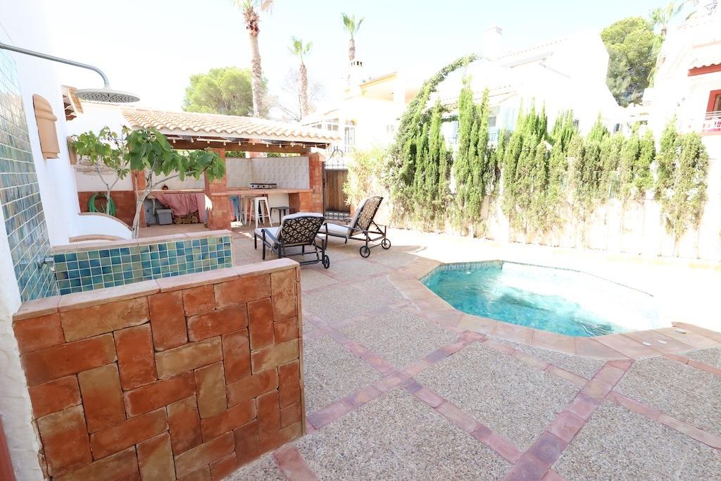4 Bed, 3 Bath, HouseFor Sale, Orihuela Costa, Alicante