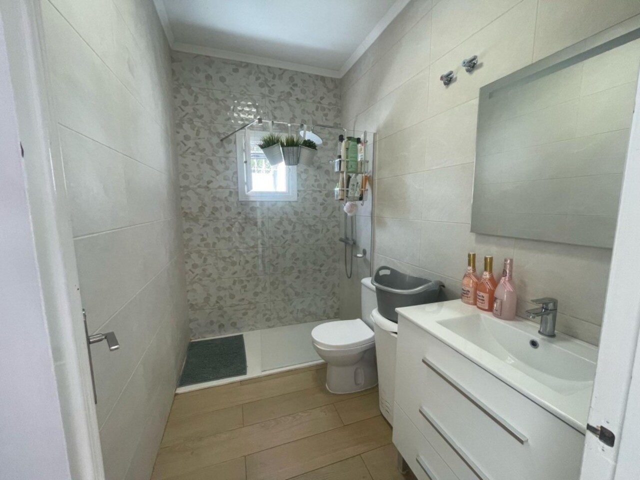 5 Bed, 2 Bath, HouseFor Sale, Playa Flamenca, Alicante