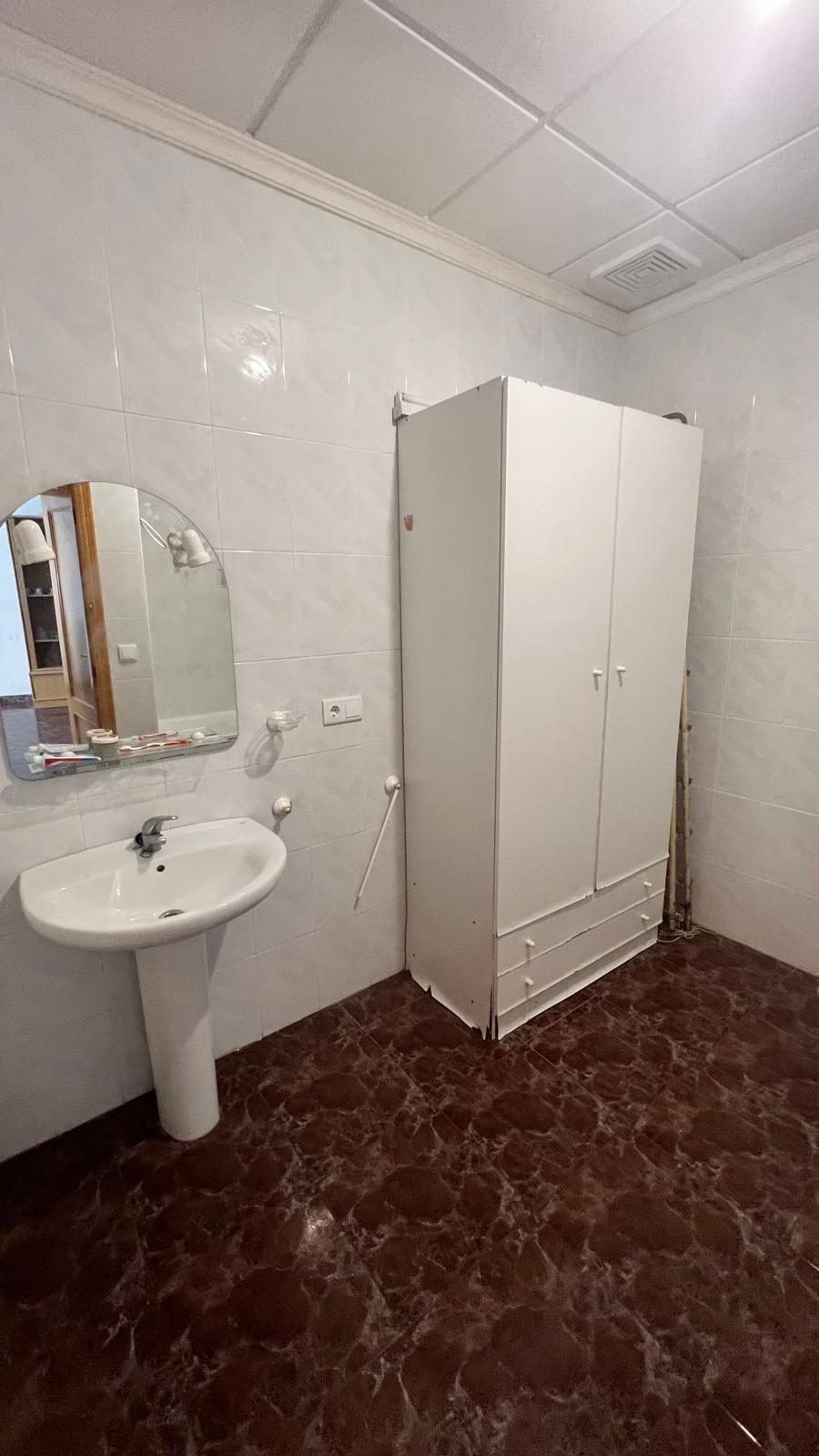 4 Bed, 2 Bath, HouseFor Sale, Torrevieja, Alicante