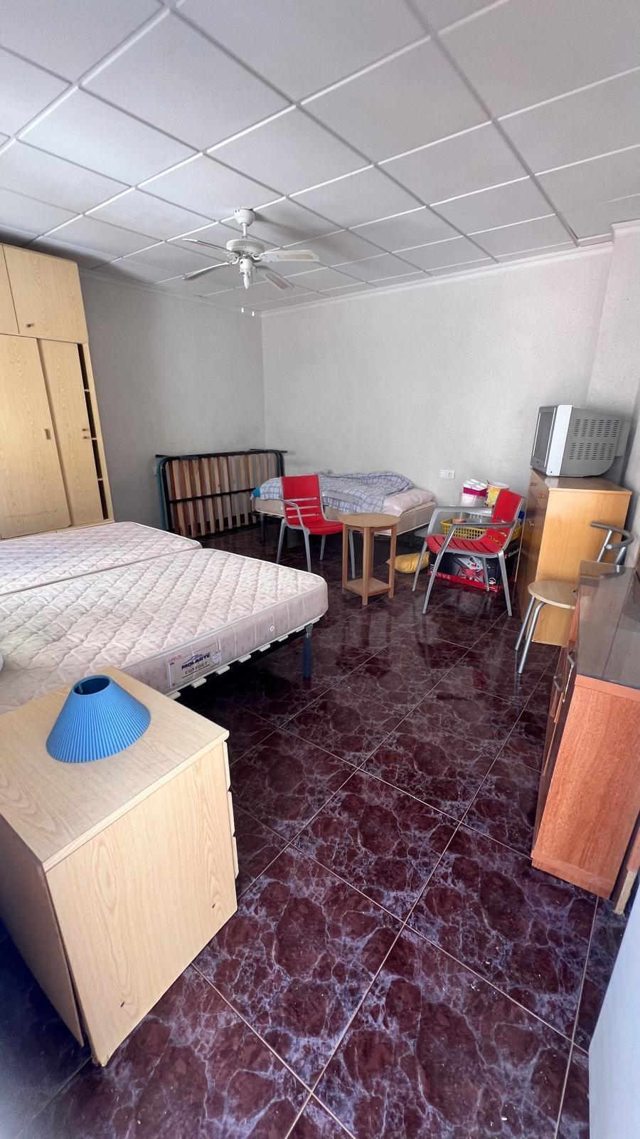 4 Bed, 2 Bath, HouseFor Sale, Torrevieja, Alicante