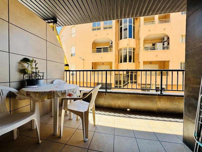 2 Bed, 1 Bath, ApartmentFor Sale, La Mata, Alicante