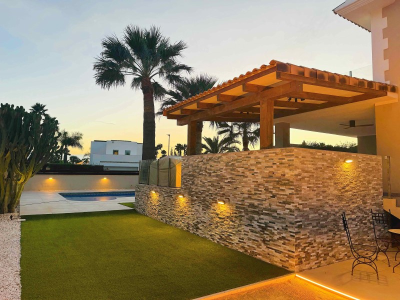 4 Bed, 3 Bath, HouseFor Sale, Alfas del Pi, Alicante